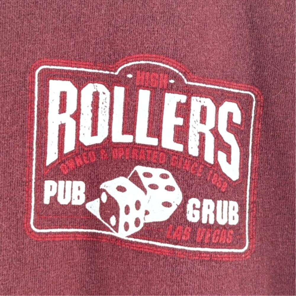 Old Navy XL Rollers Pub Grub Graphic T Shirt Maroon Short Sleeve Tee Dice Casino